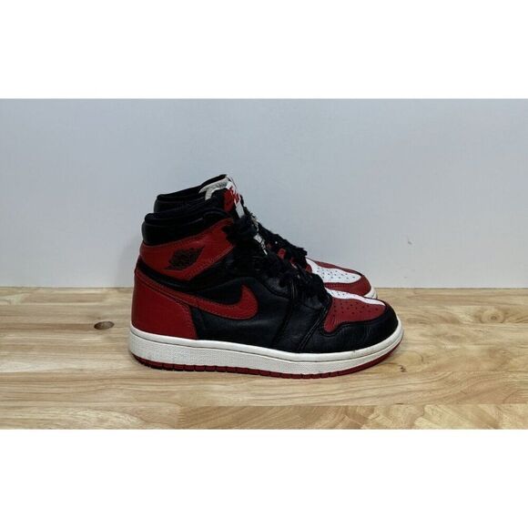 Jordan 1 Retro High OG NRG Homage to Home 2018 Size 4 / Women’s 5.5 Bred Chicago - Picture 1 of 13